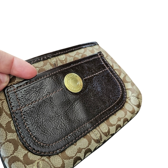 Y2k Coach Signature Brown and Tan Wristlet Purse - Picture 2 of 6